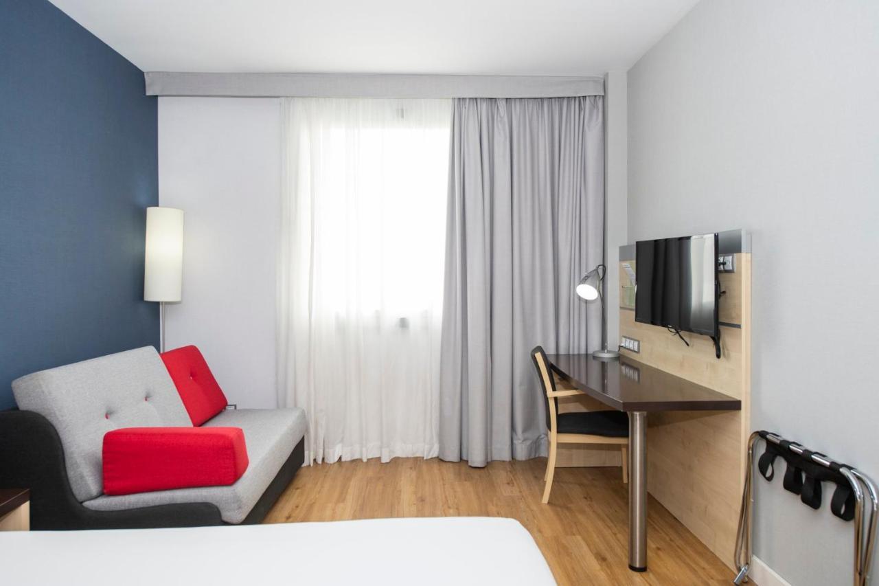 Express 22@ By Ihg Hotel 3*
