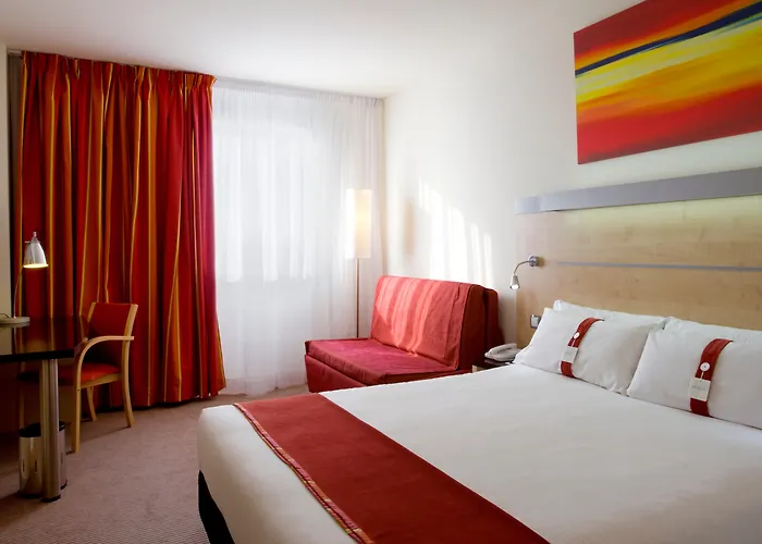 Holiday Inn Express Barcelona City 22@ By Ihg
