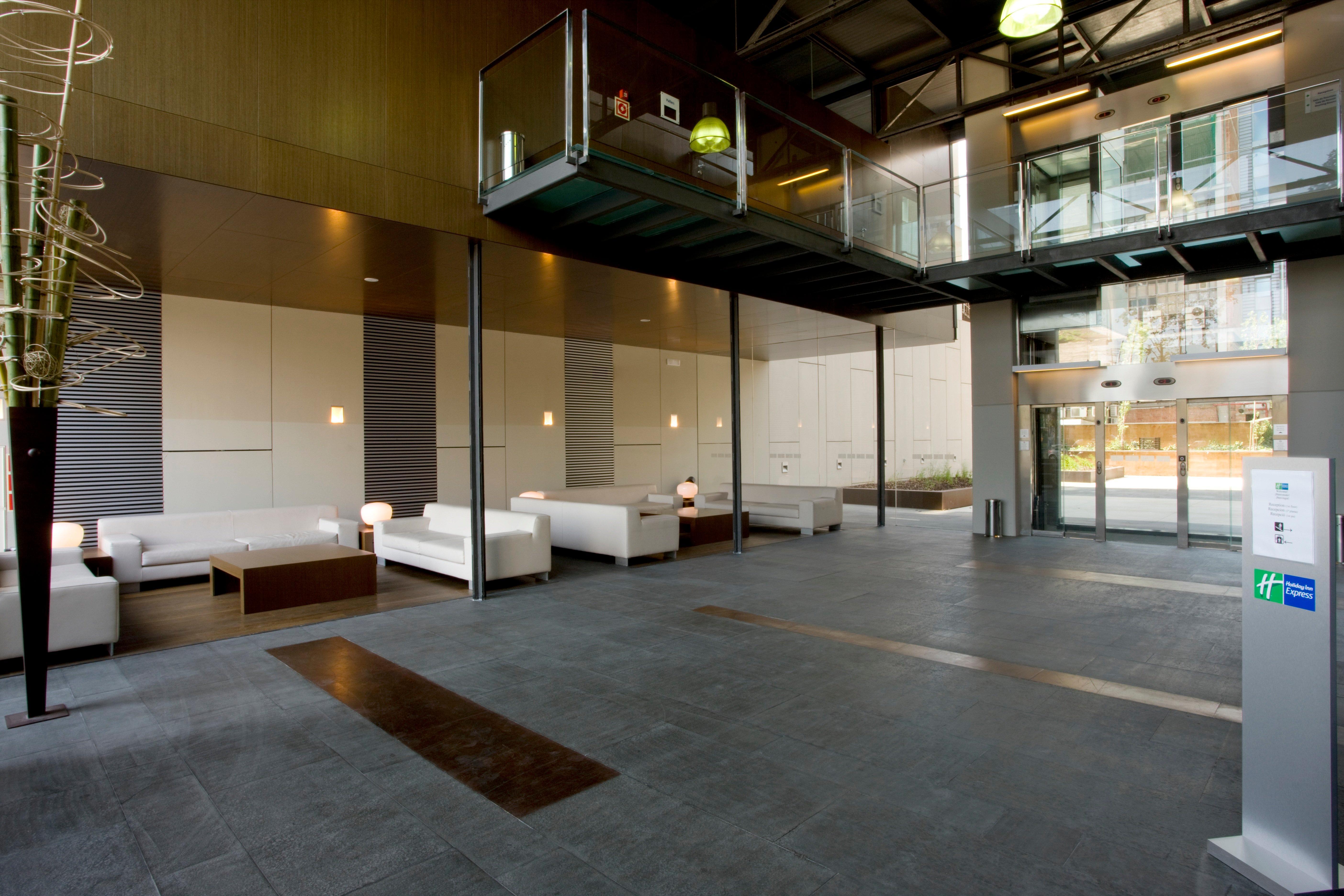 Express 22@ By Ihg 3*